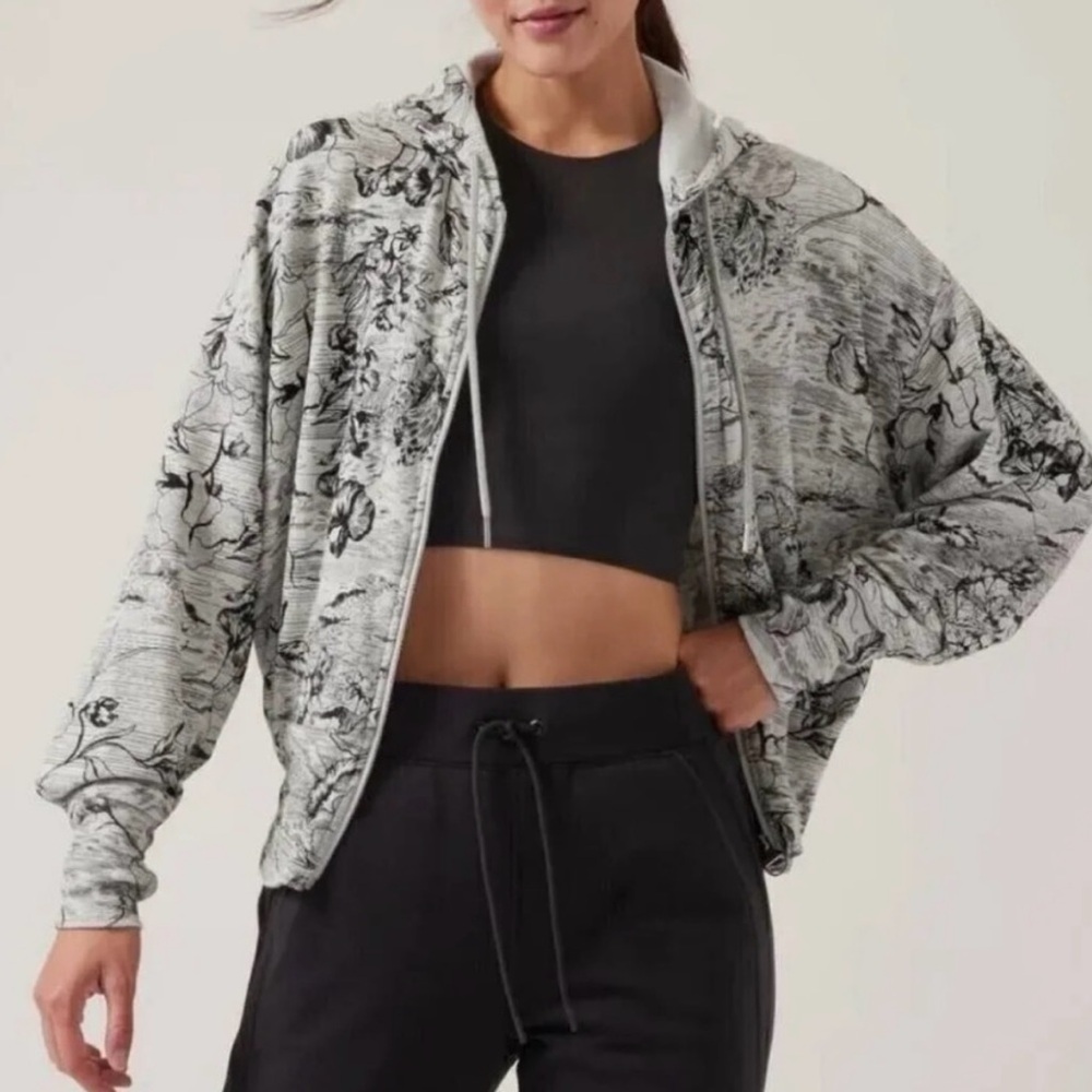 Athleta Balance Eden Zip up Sweater